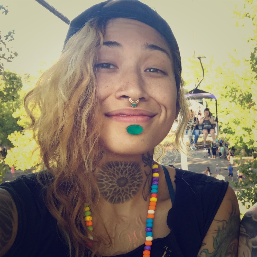 Meet your Posher, Samantha